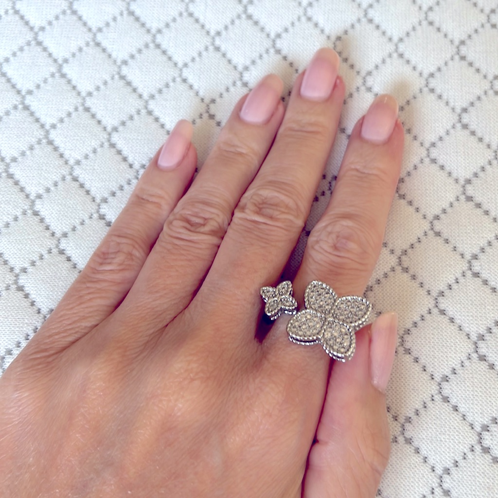 New Clover Pave Adjustable Ring